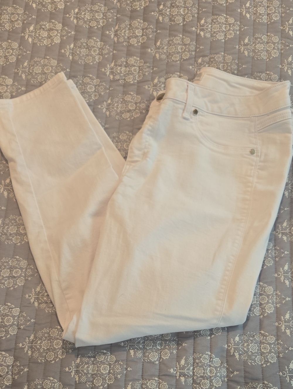 1822 Denim White Women's Skinny Jeans — Stretch Mid-Rise Slim Fit